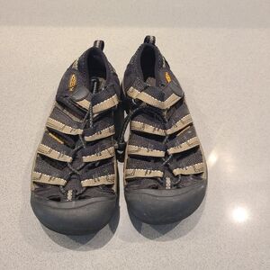 Keen Black and Green Water Shoes